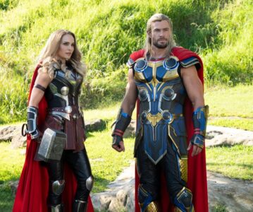 CRÍTICA – Thor: Amor y Trueno, humor absurdo y dioses por doquier